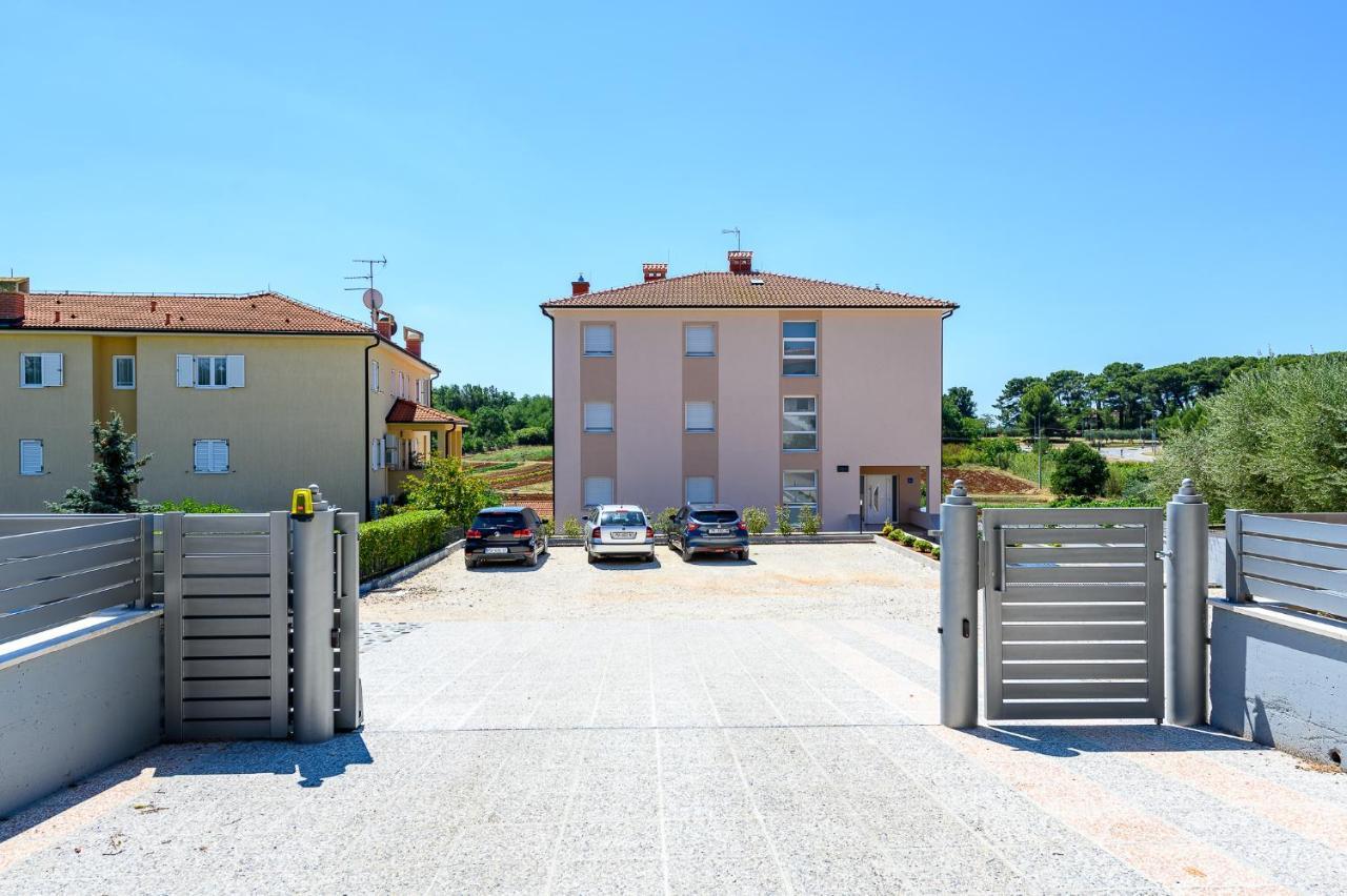 Stancija Amorozo 5 Poreč Zewnętrze zdjęcie